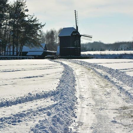 Dworek Pod Wiecha Kaweczyn  Exterior photo